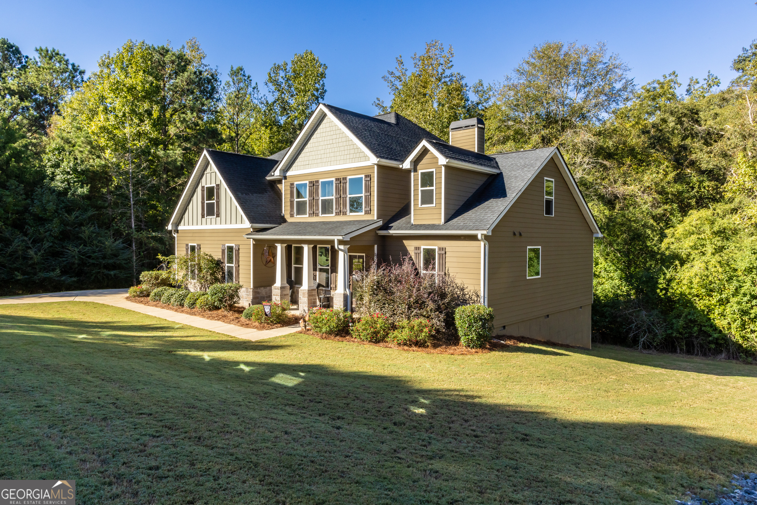 1015 Walton CIR