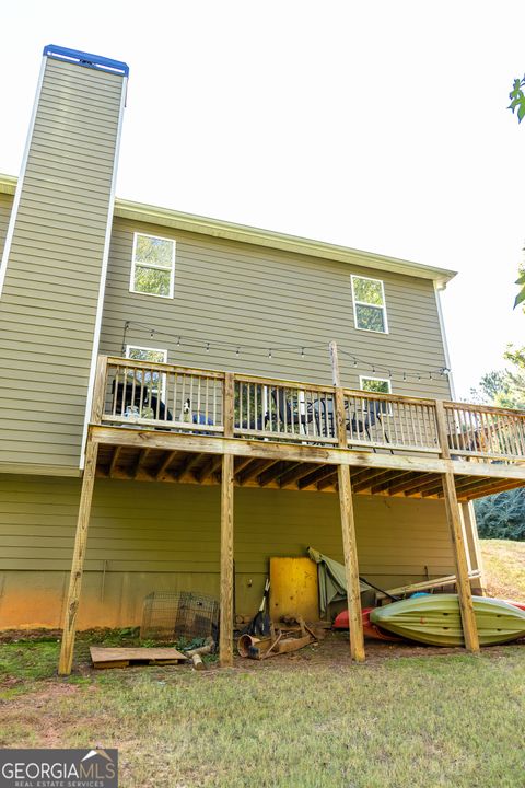 A home in Thomaston