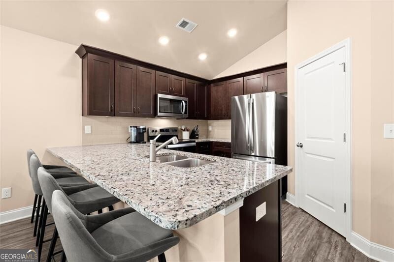 Waleska, Georgia 30183, United States, 4 Bedrooms Bedrooms, ,3 BathroomsBathrooms,Residential,Active,204220