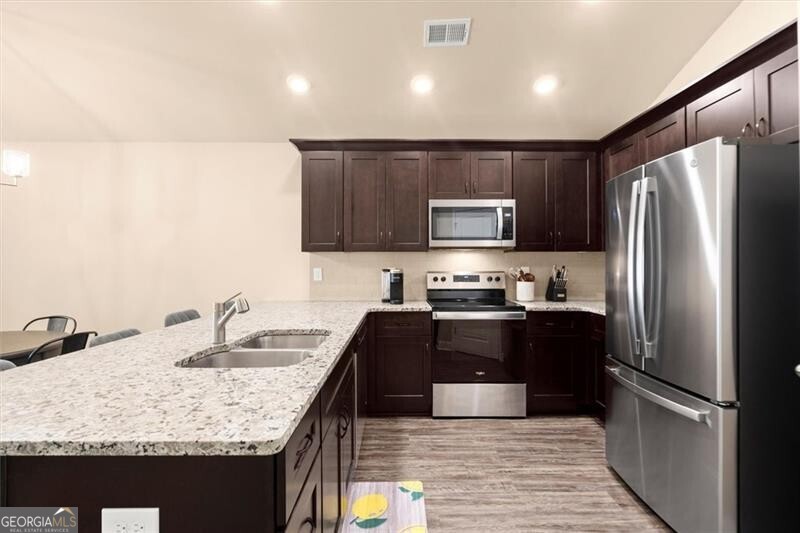 Waleska, Georgia 30183, United States, 4 Bedrooms Bedrooms, ,3 BathroomsBathrooms,Residential,Active,204220