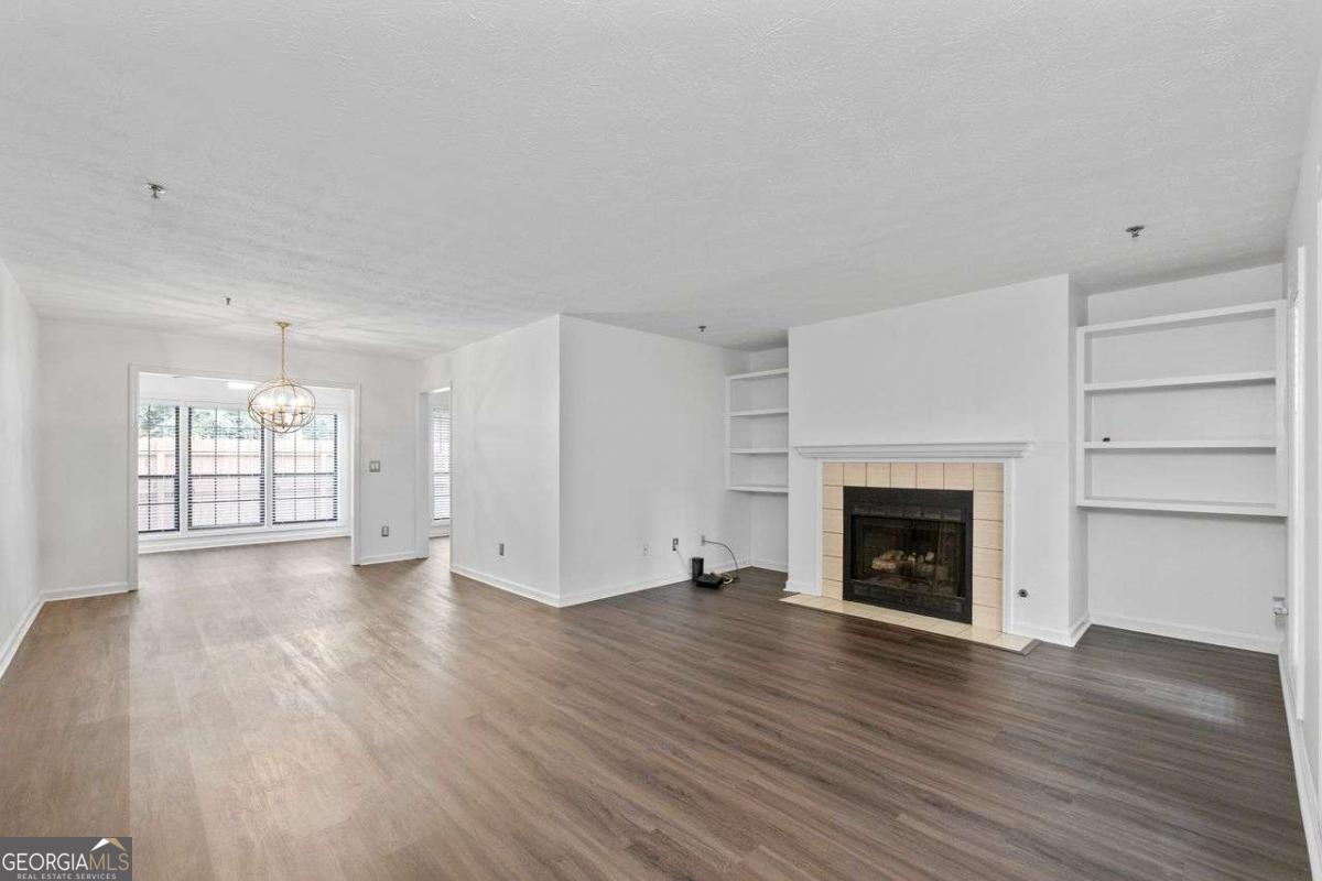 4531 Vinings Central TRCE SE 83