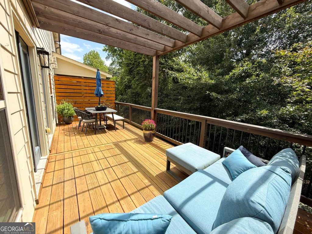 Photo of 2154 W Village Lane, Smyrna, GA 30080 (MLS # 10710244)