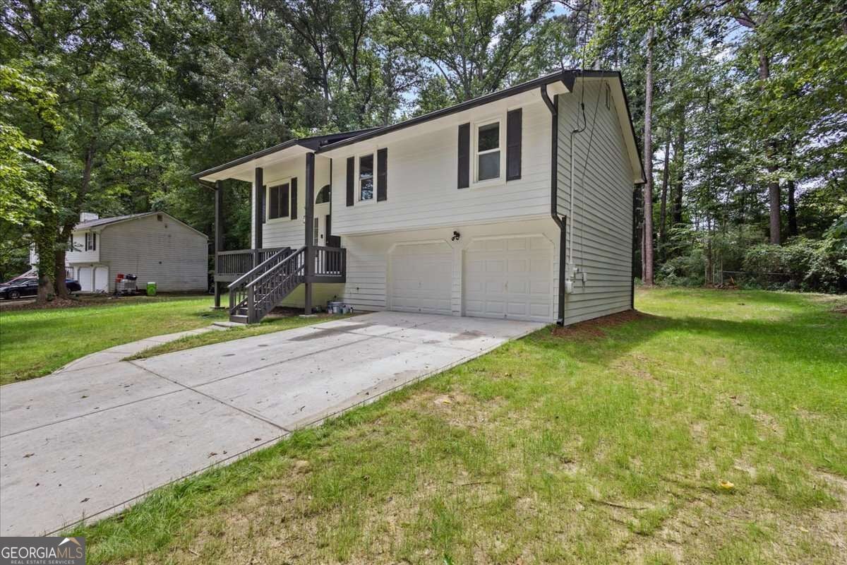 2152 Cedar Creek LN