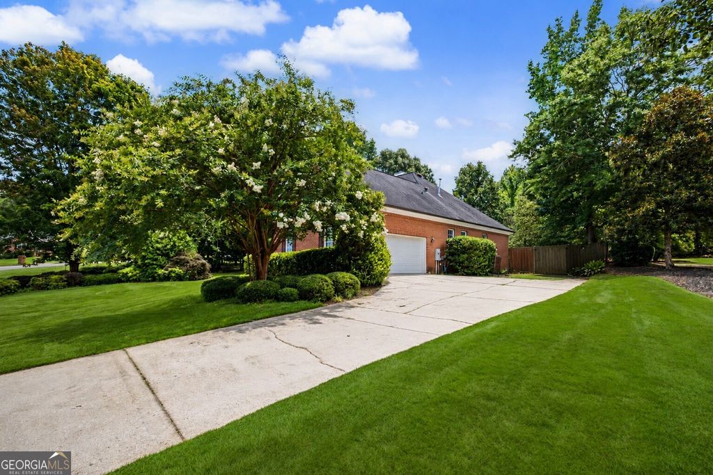 Photo of 149 Sweet Gum Trail, McDonough, GA 30252 (MLS # 10798391)
