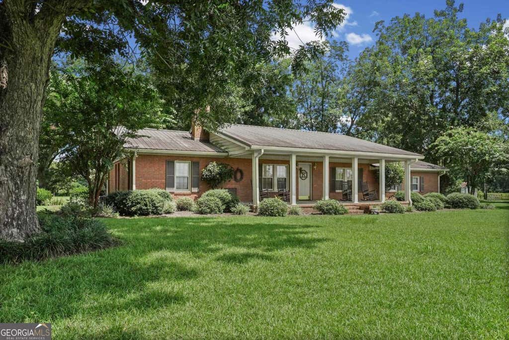 Photo of 771 Osierfield Drive, Fitzgerald, GA 31750 (MLS # 10821538)