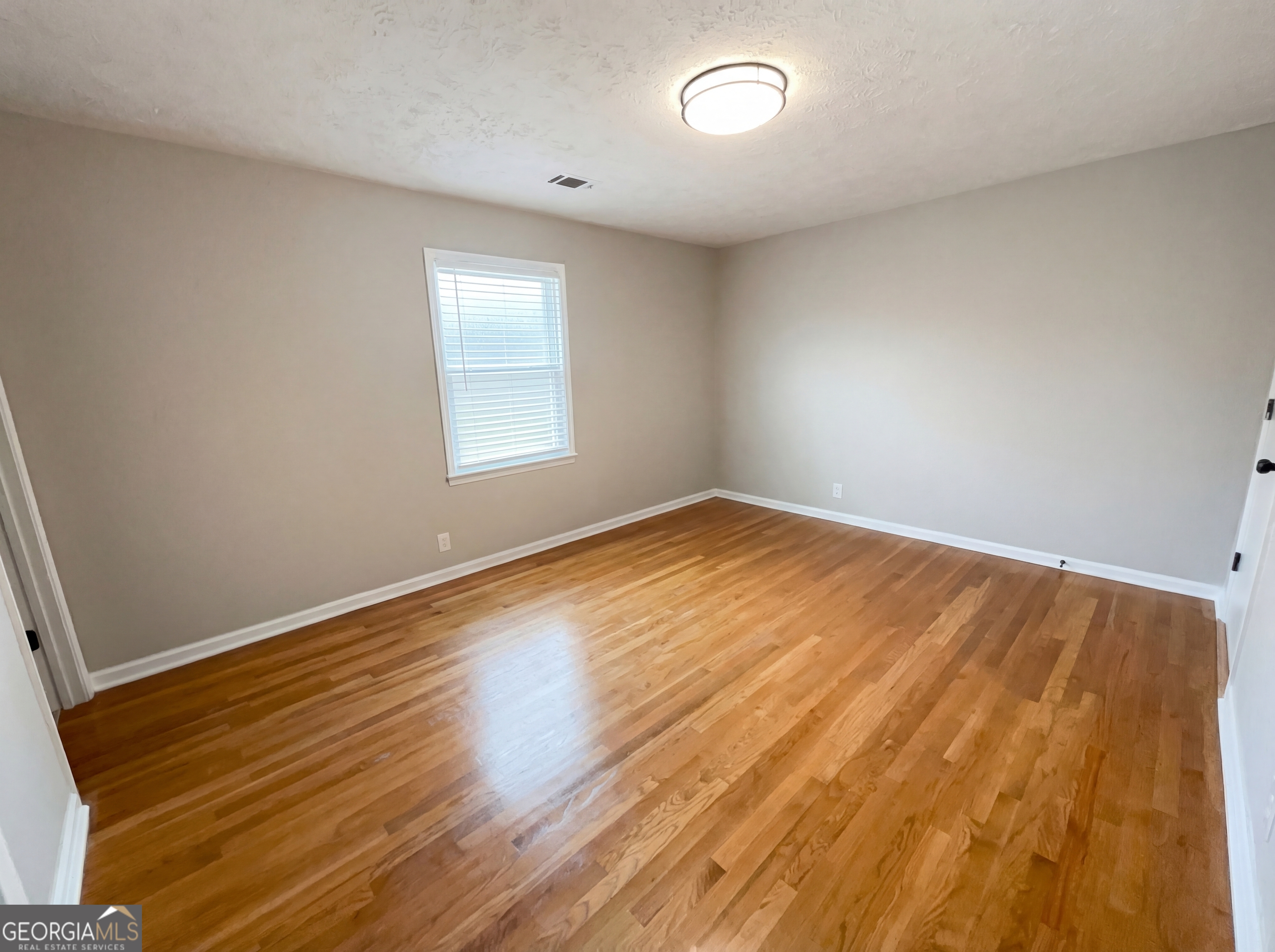 2296 Briarwood CIR SW