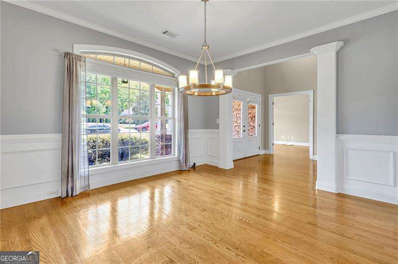 157 Beaconsfield DR