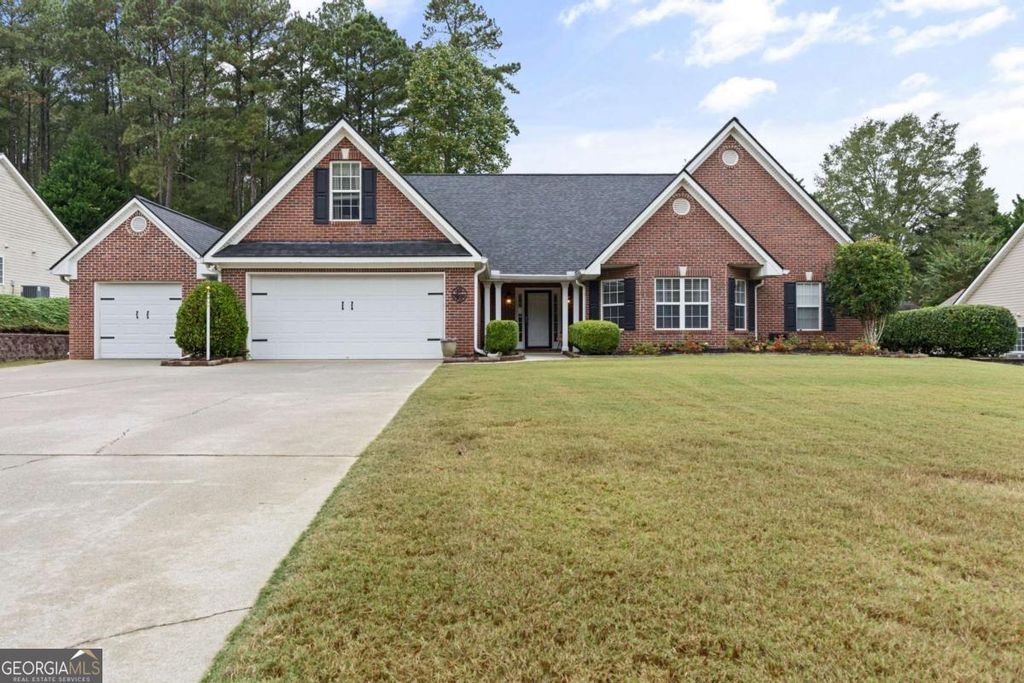 Photo of 3768 N Sharon Church Road, Loganville, GA 30052 (MLS # 10685026)