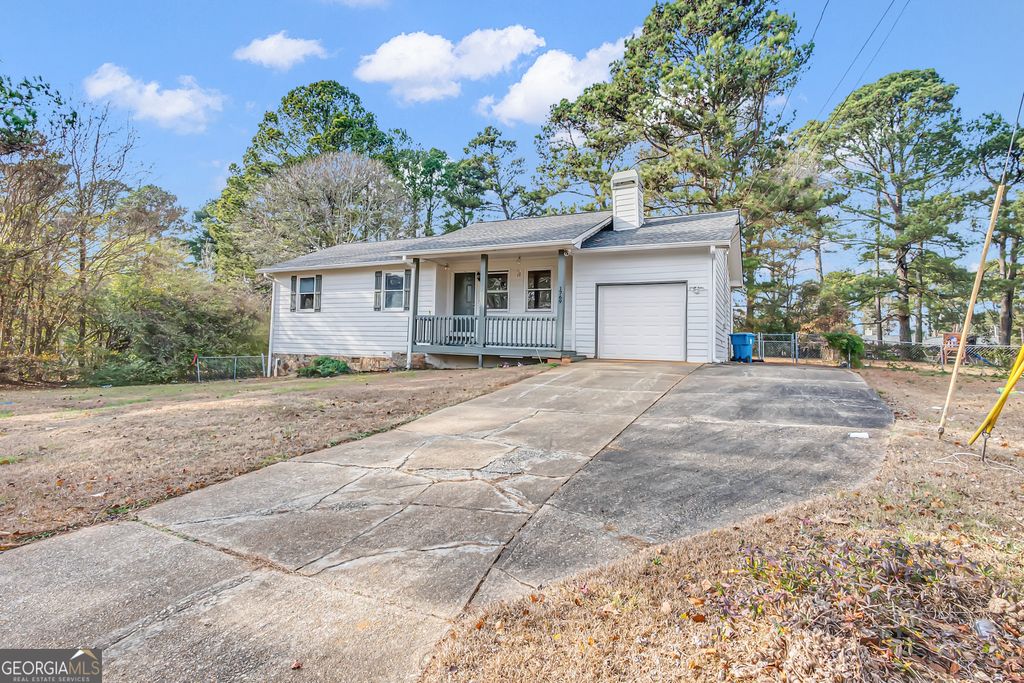 Photo of 1769 Stratford Drive, Snellville, GA 30078 (MLS # 10661759)