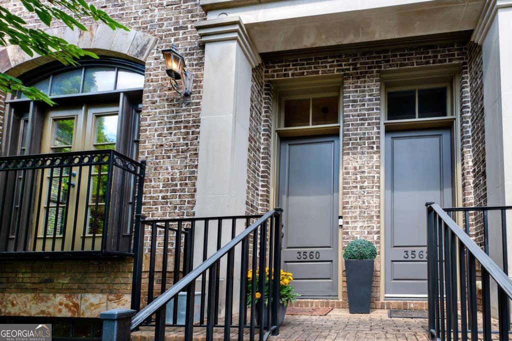 Photo of 3560 Roswell Road NW #57, Atlanta, GA 30305 (MLS # 10803914)