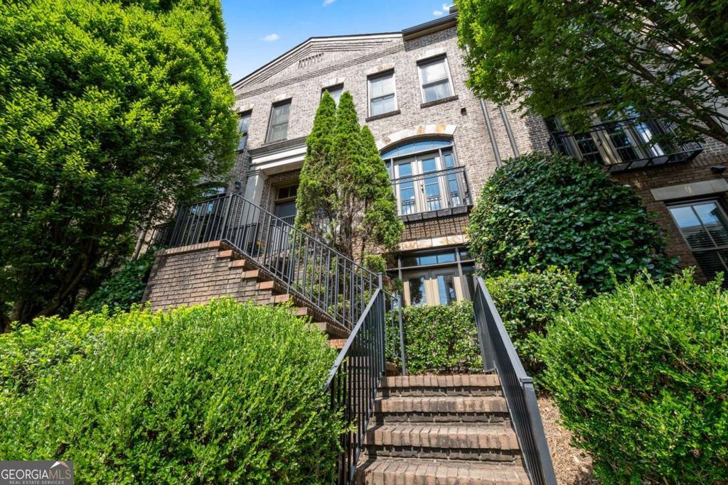 Photo of 3560 Roswell Road NW #57, Atlanta, GA 30305 (MLS # 10803914)
