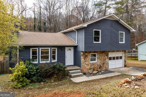Photo of 3169 Dover Drive, Duluth, GA 30096 (MLS # 10650022)
