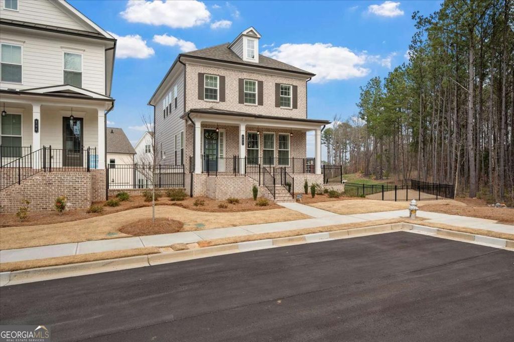 Photo of 102 Stonehouse Drive, Cumming, GA 30040 (MLS # 10729198)