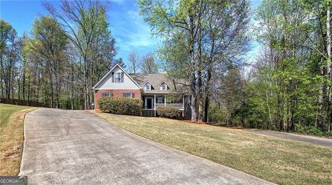 Photo of 10 Carriage Lane NW, Cartersville, GA 30120 (MLS # 10723913)