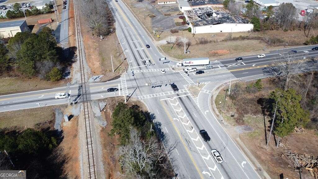 343 W Hwy 16