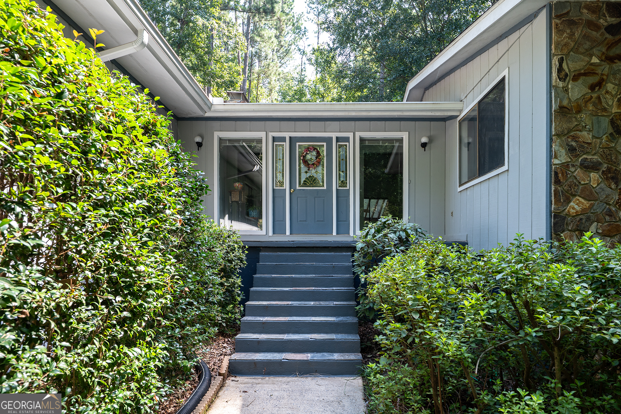 110 Whippoorwill CIR