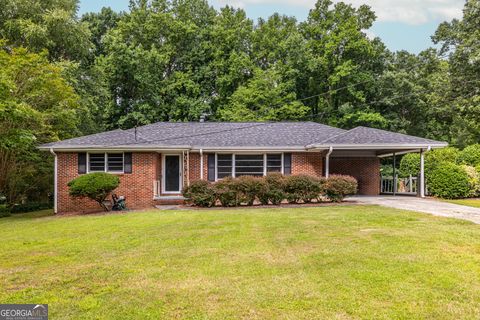 Single Family Residence in Lawrenceville GA 599 Creek View Drive.jpg