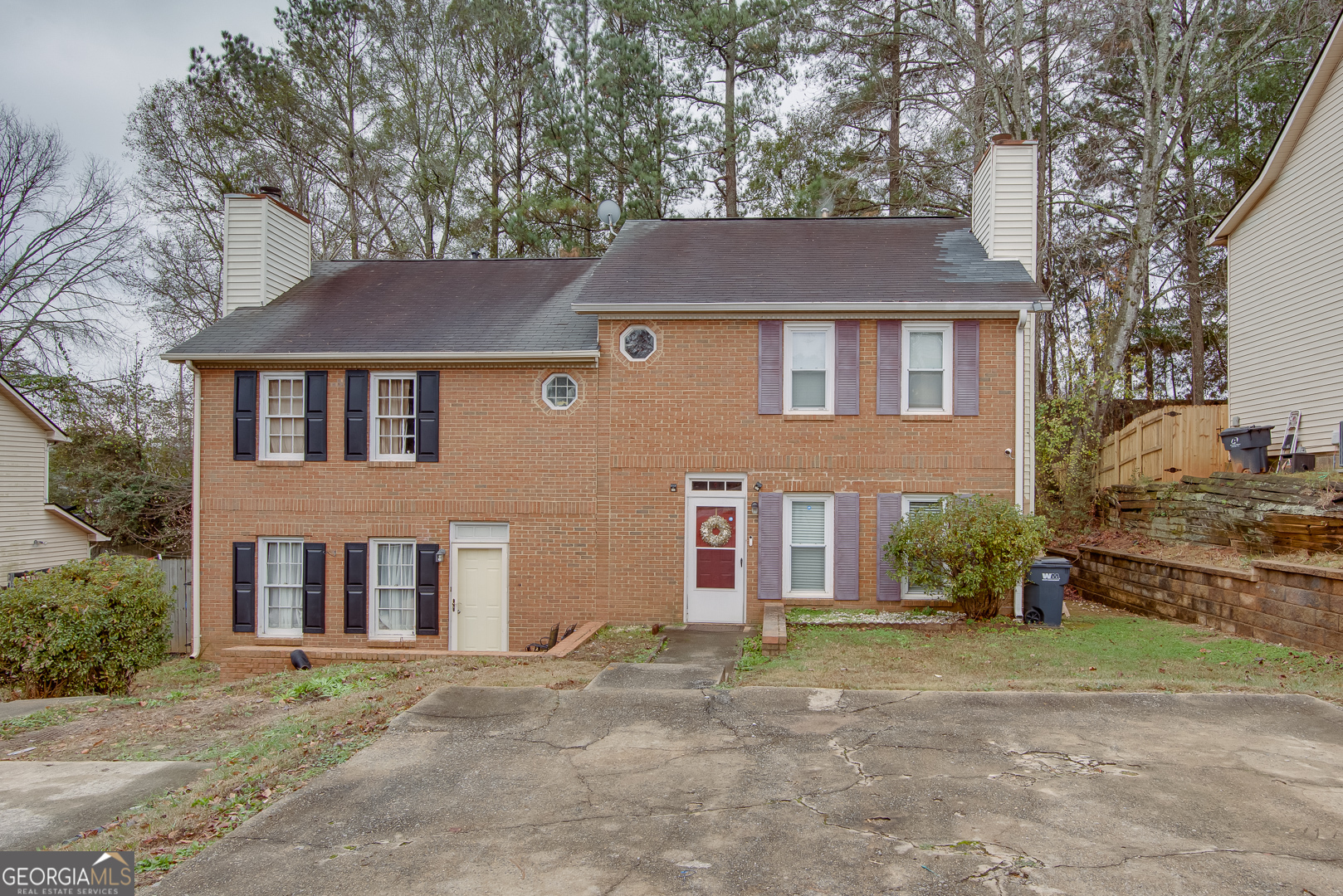 Lilburn, Georgia 30047, United States, 2 Bedrooms Bedrooms, ,3 BathroomsBathrooms,Residential,Active,231617