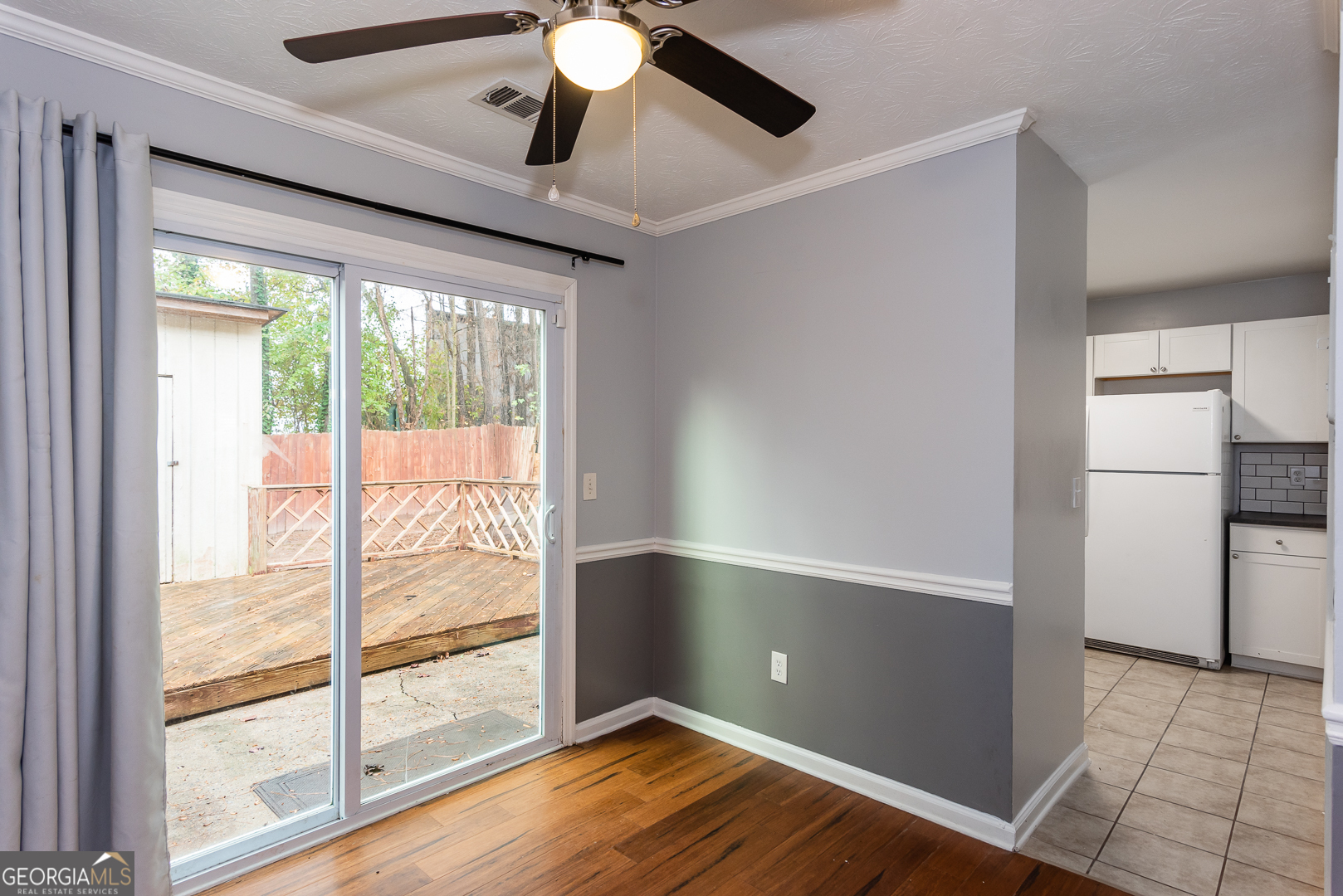 Lilburn, Georgia 30047, United States, 2 Bedrooms Bedrooms, ,3 BathroomsBathrooms,Residential,Active,231617