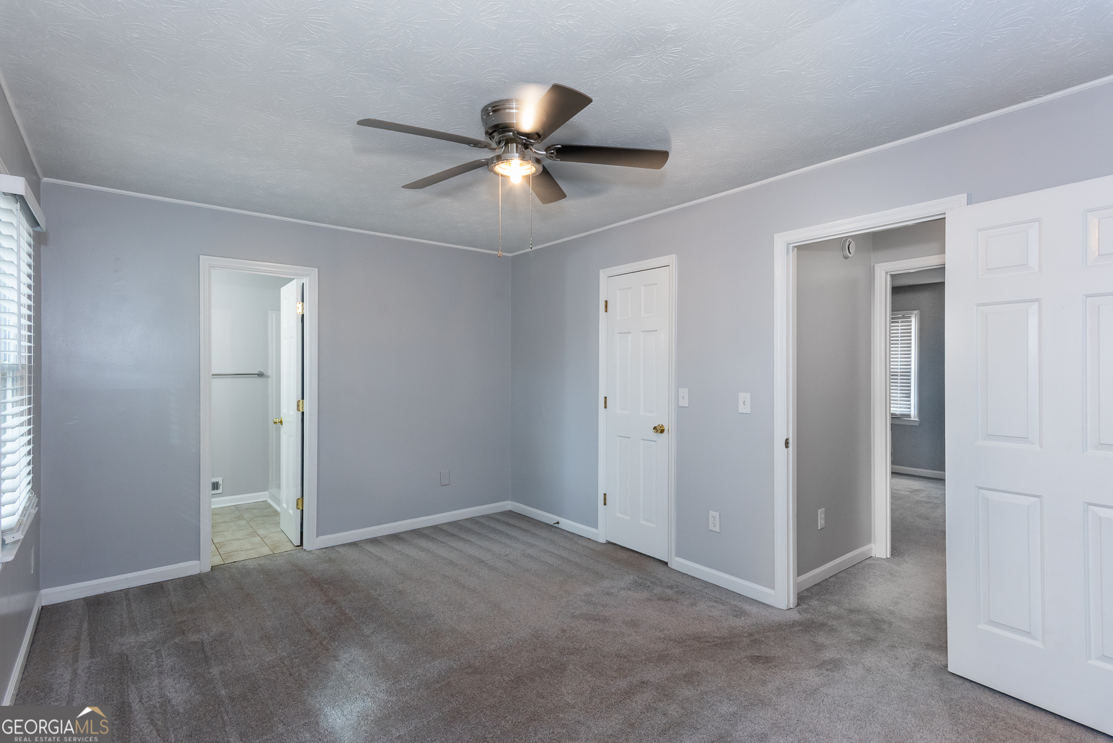 Lilburn, Georgia 30047, United States, 2 Bedrooms Bedrooms, ,3 BathroomsBathrooms,Residential,Active,231617