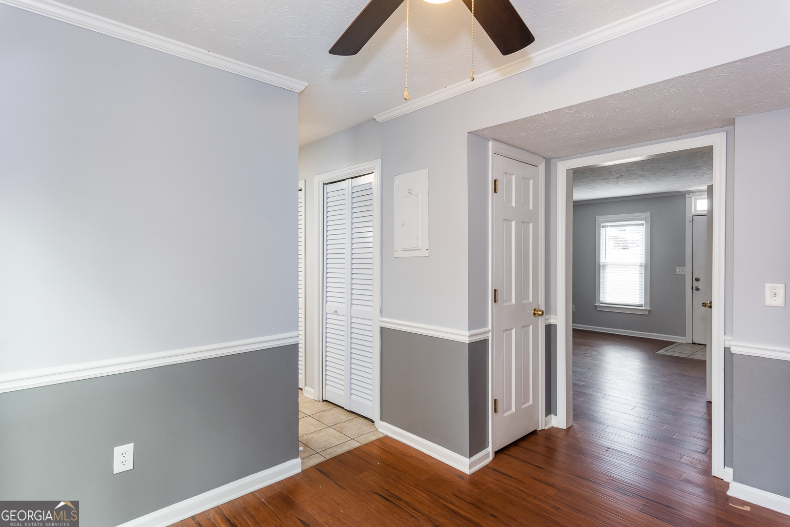 Lilburn, Georgia 30047, United States, 2 Bedrooms Bedrooms, ,3 BathroomsBathrooms,Residential,Active,231617