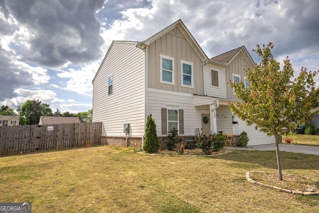 Photo of 138 Verona Drive NW, Cartersville, GA 30120 (MLS # 10753230)