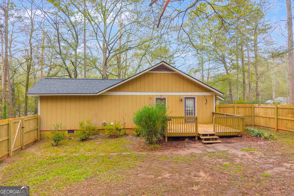 Photo of 118 Old City Park Rd Park, Lavonia, GA 30553 (MLS # 10656289)