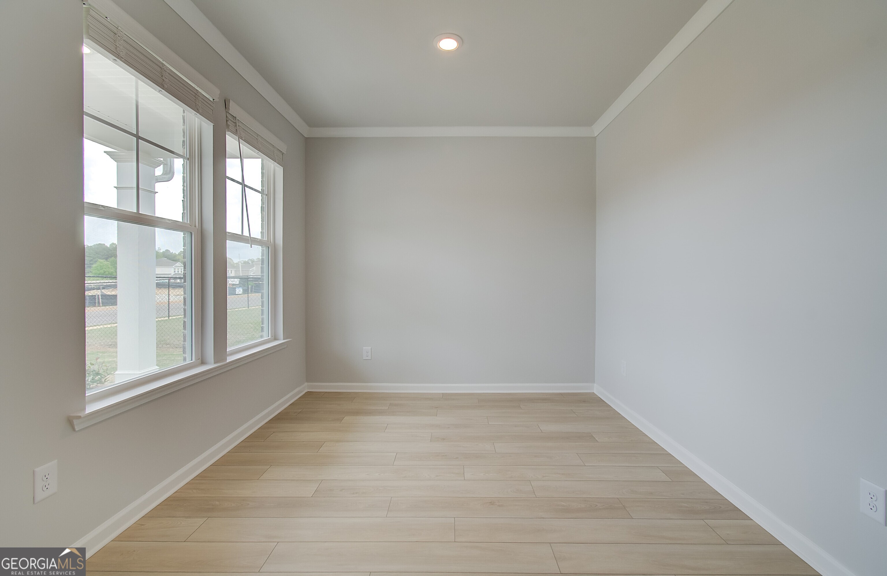 261 Chiswick LOOP