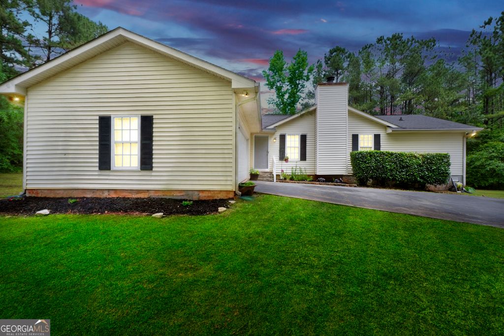 Photo of 681 Locust Road, Locust Grove, GA 30248 (MLS # 10763841)