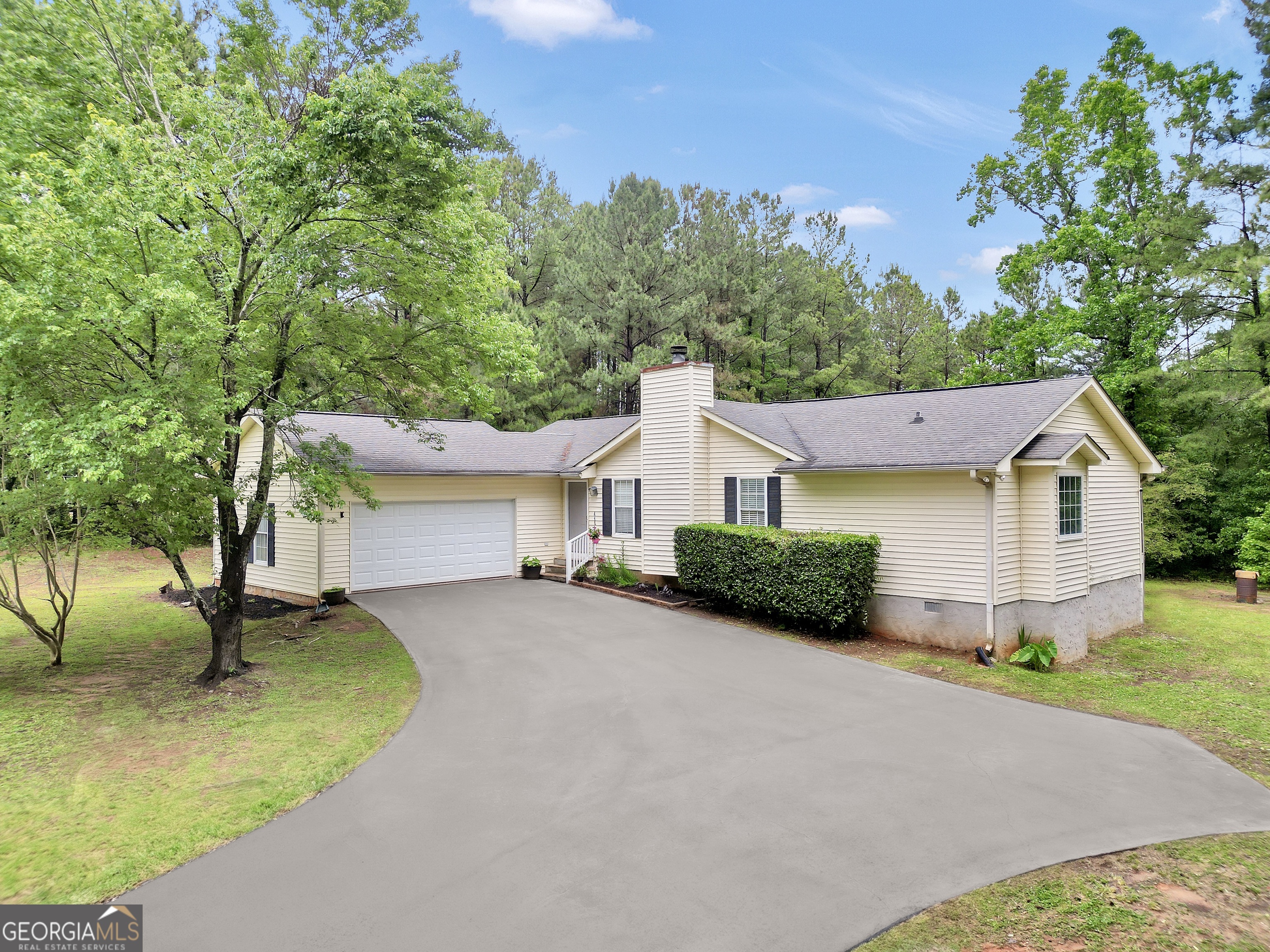 681 Locust RD