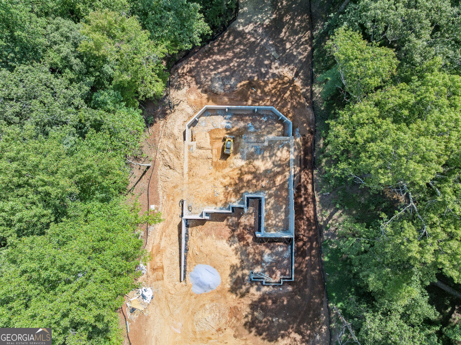 Cumming, Georgia 30041, United States, 4 Bedrooms Bedrooms, ,4 BathroomsBathrooms,Residential,Active,208048