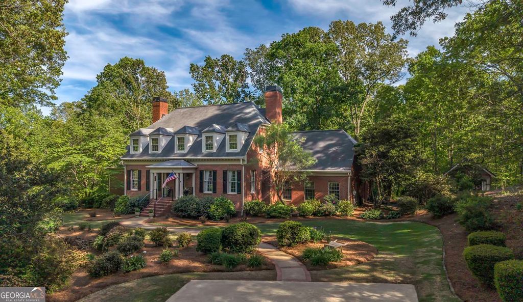 Photo of 99 Oakland Court, Tallapoosa, GA 30176 (MLS # 10737169)