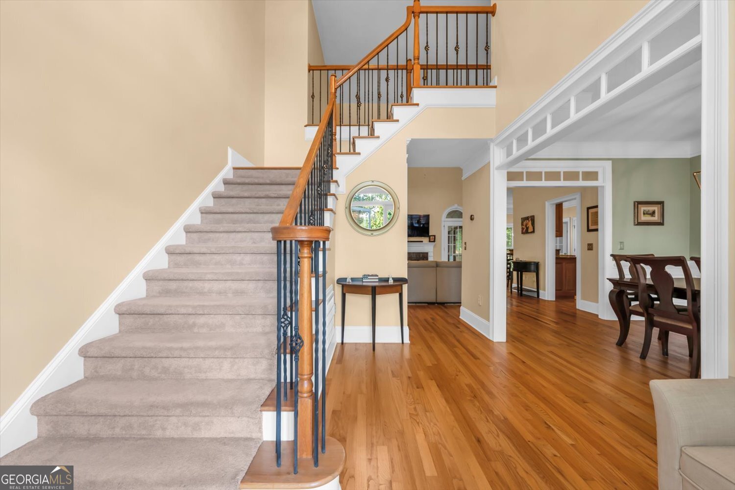 1250 Crabapple CIR