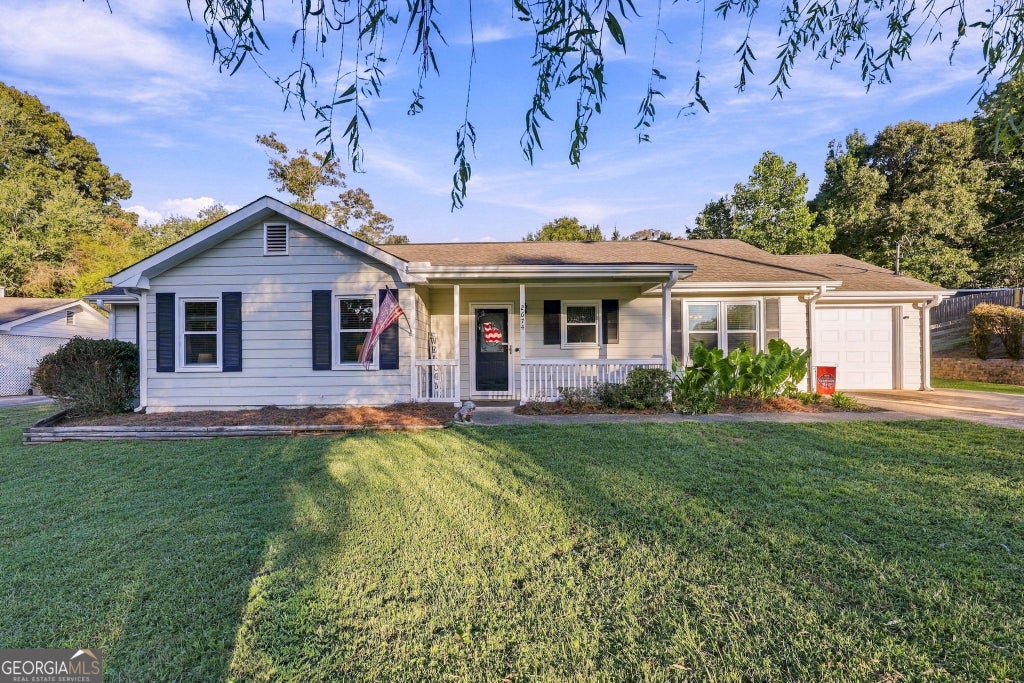 Photo of 2674 Highland Park Drive, Gainesville, GA 30506 (MLS # 10856050)