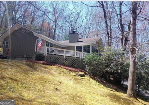 137 Squaw Valley LN Dillard GA 30537