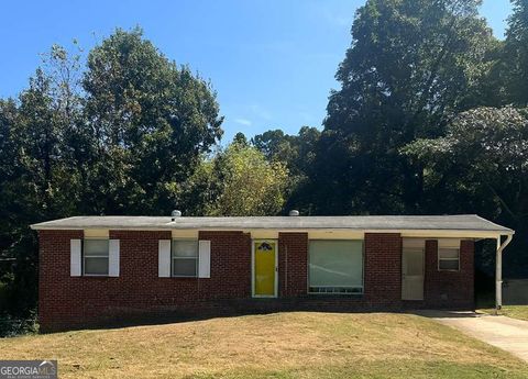 Photo of 673 Lyric Way NW, Atlanta, GA 30318 (MLS # 10690751)