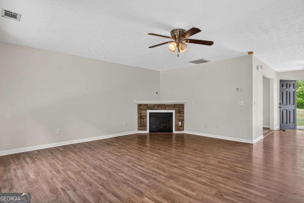 Photo of 403 Avant RD NW, Eatonton, GA 31024 (MLS # 10823931)