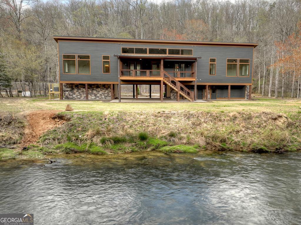 494 Riverbend MNR