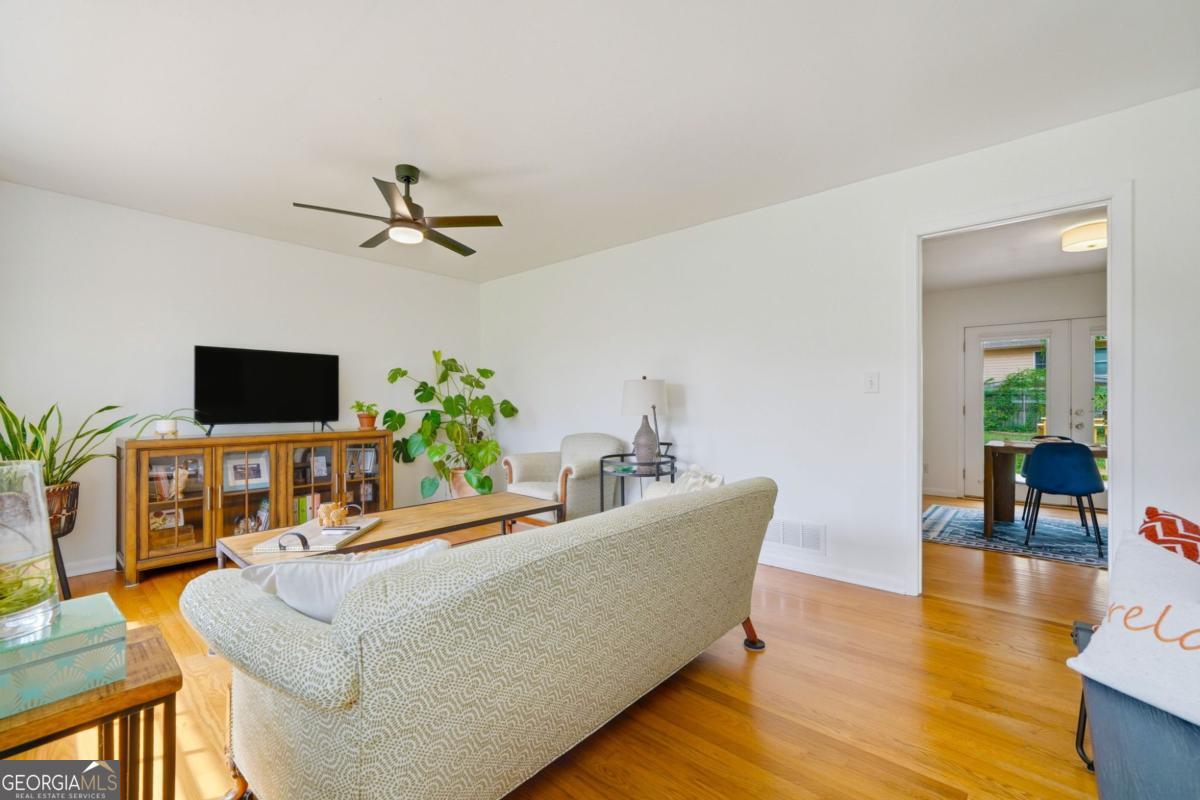 Addison Heights - Residential