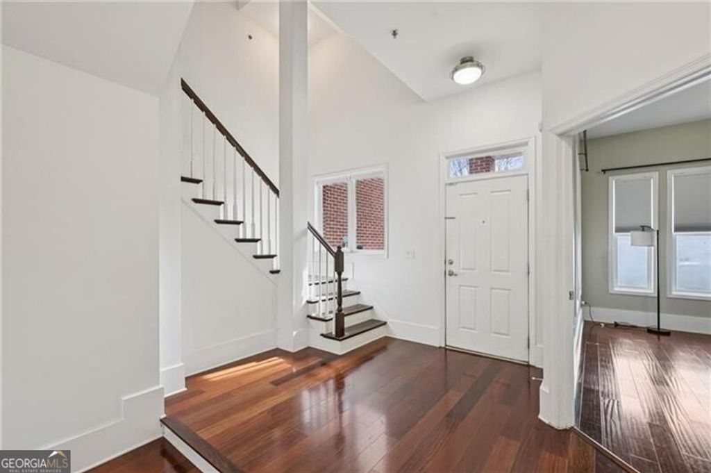 Photo of 745 Fountainhead Lane NE, Atlanta, GA 30324 (MLS # 10757957)