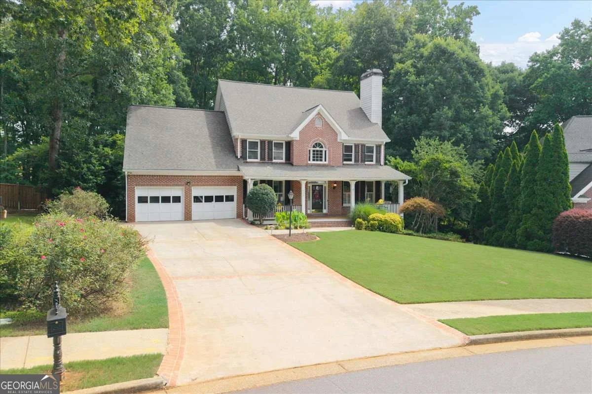649 Goldenwood Court
