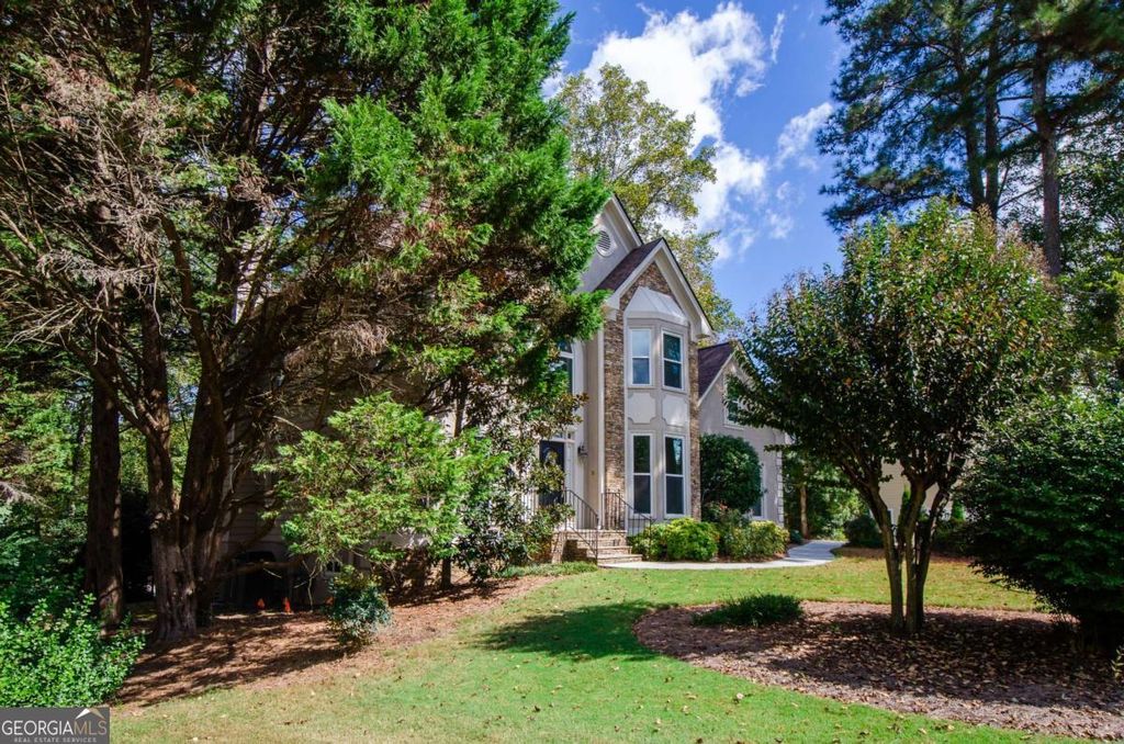 Photo of 1846 Dorminey Court, Lawrenceville, GA 30043 (MLS # 10625707)