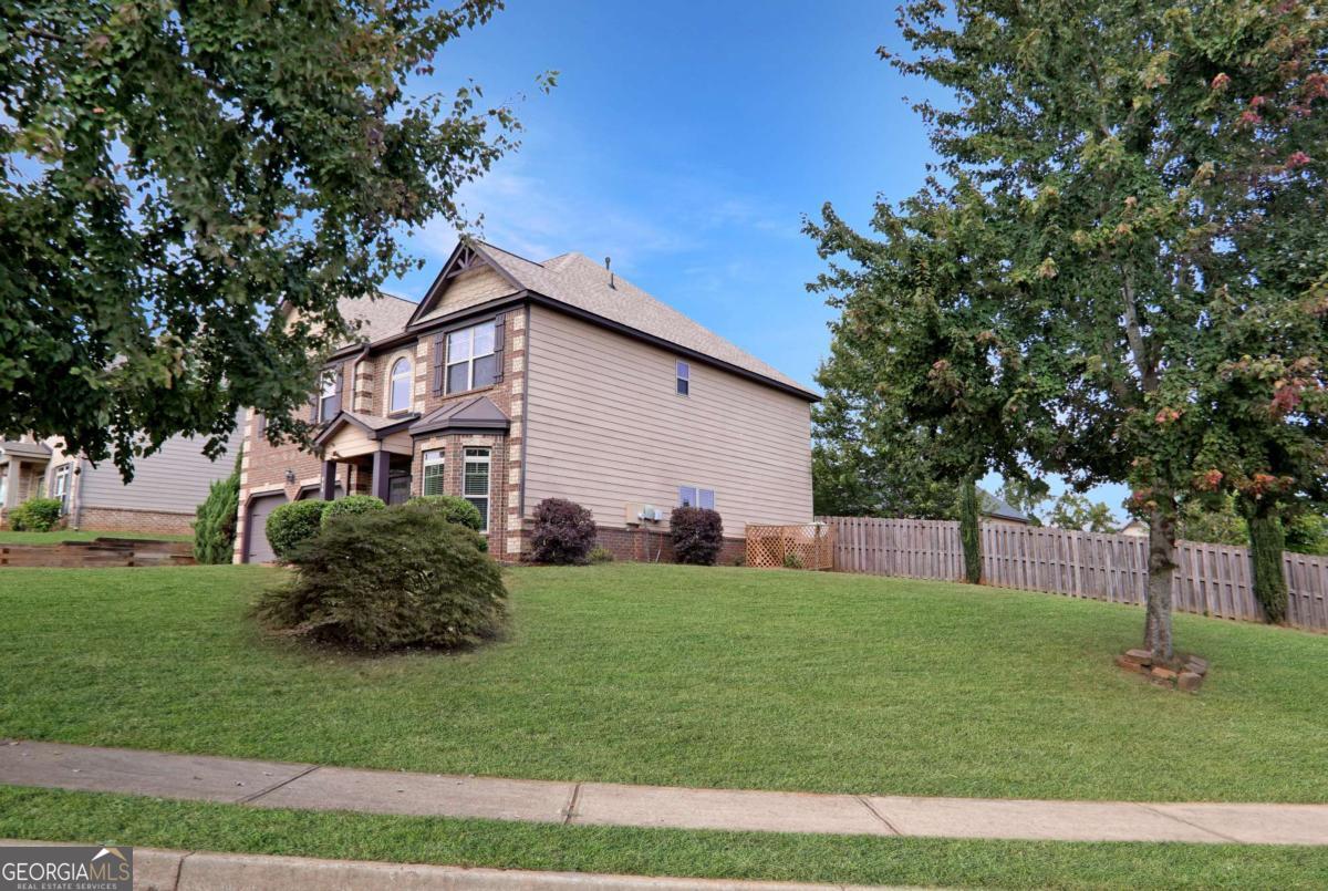 958 Nevis WAY