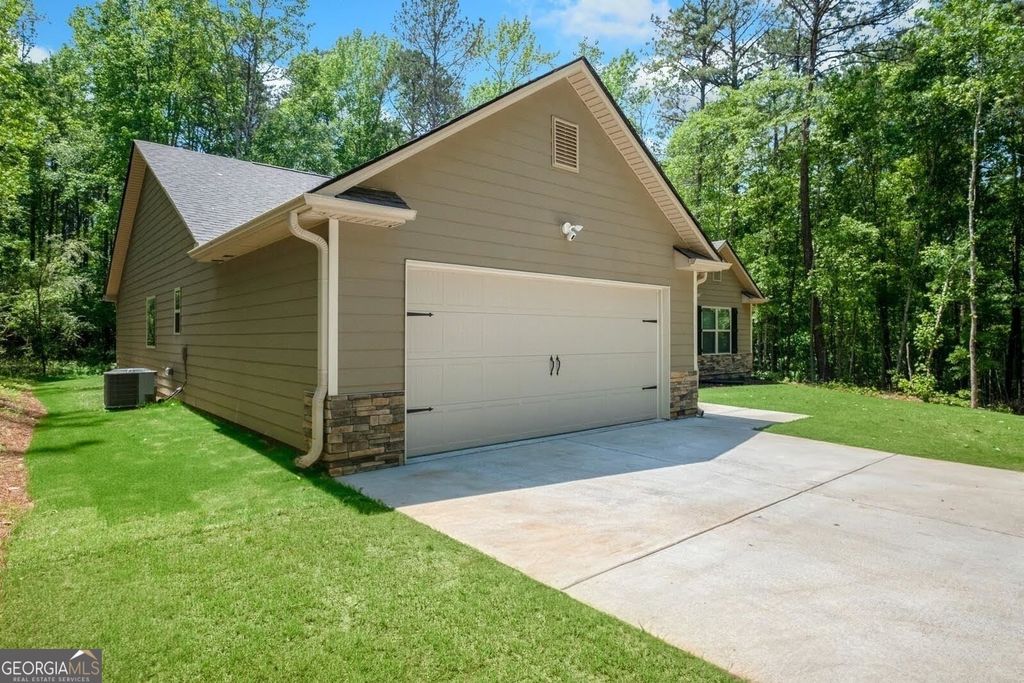 Photo of 1925 Millard Farmer Road, Newnan, GA 30263 (MLS # 10651507)