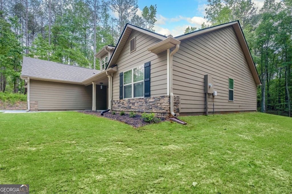 Photo of 1925 Millard Farmer Road, Newnan, GA 30263 (MLS # 10651507)