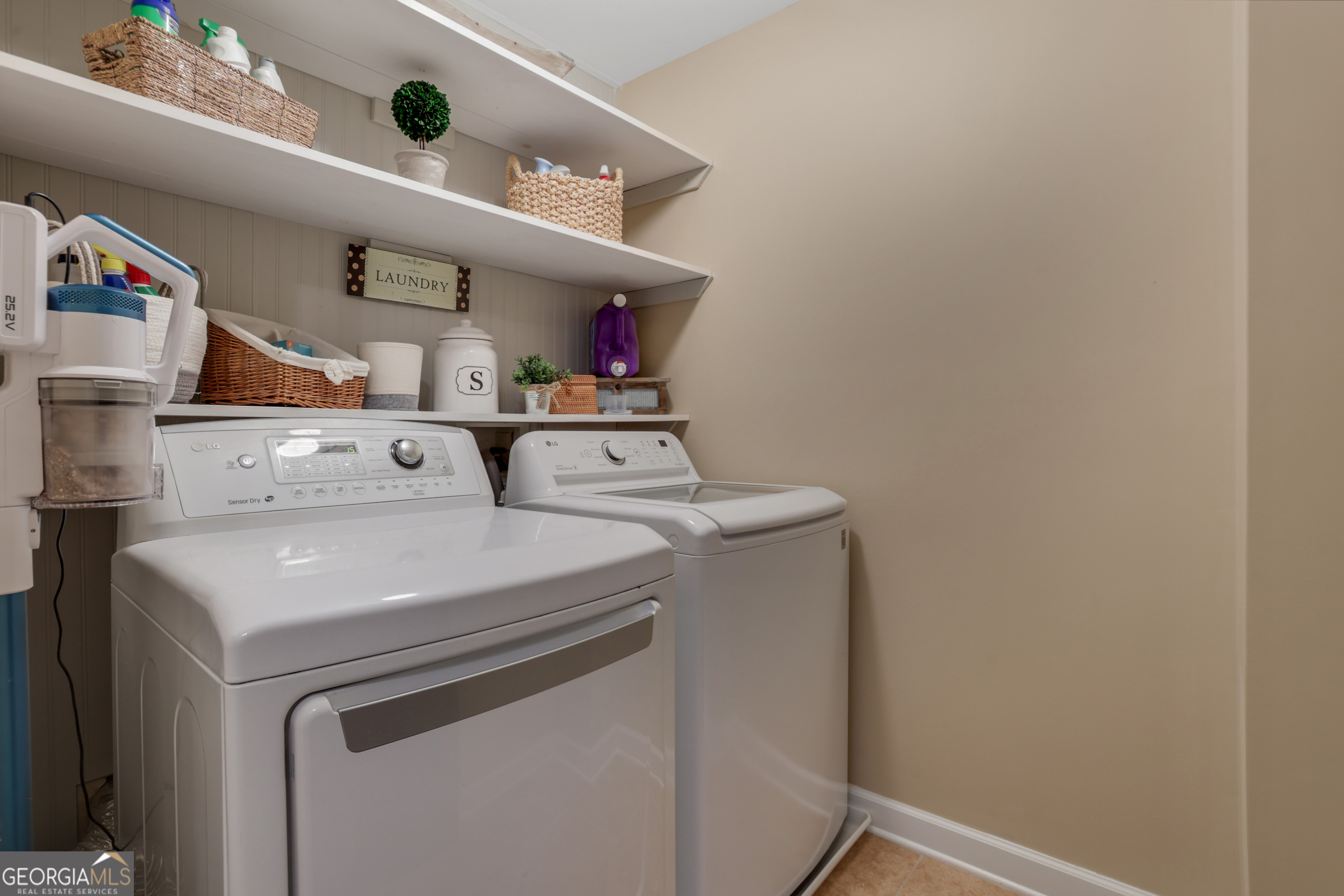 Academy Park - Residential