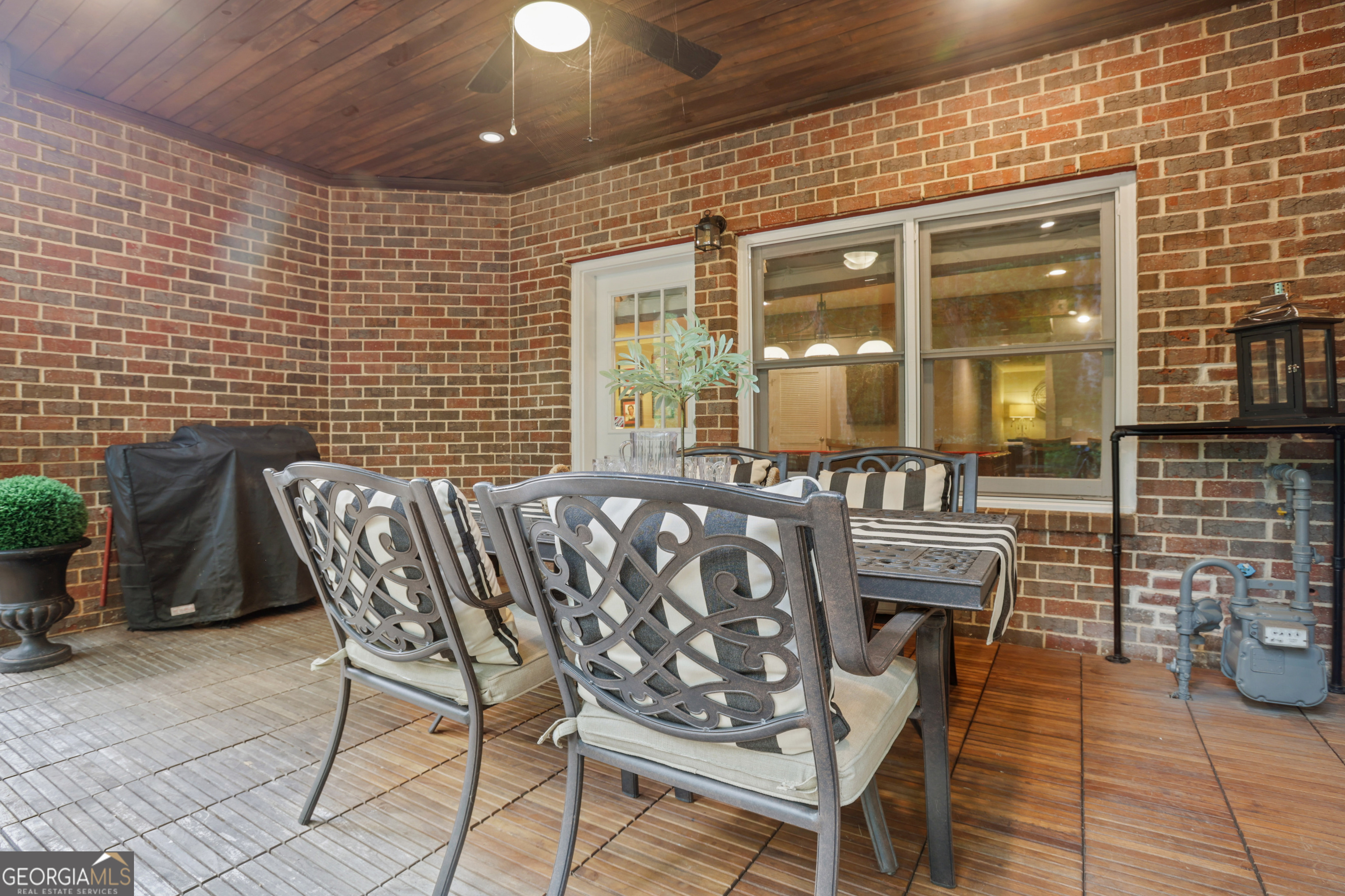 Academy Park - Residential