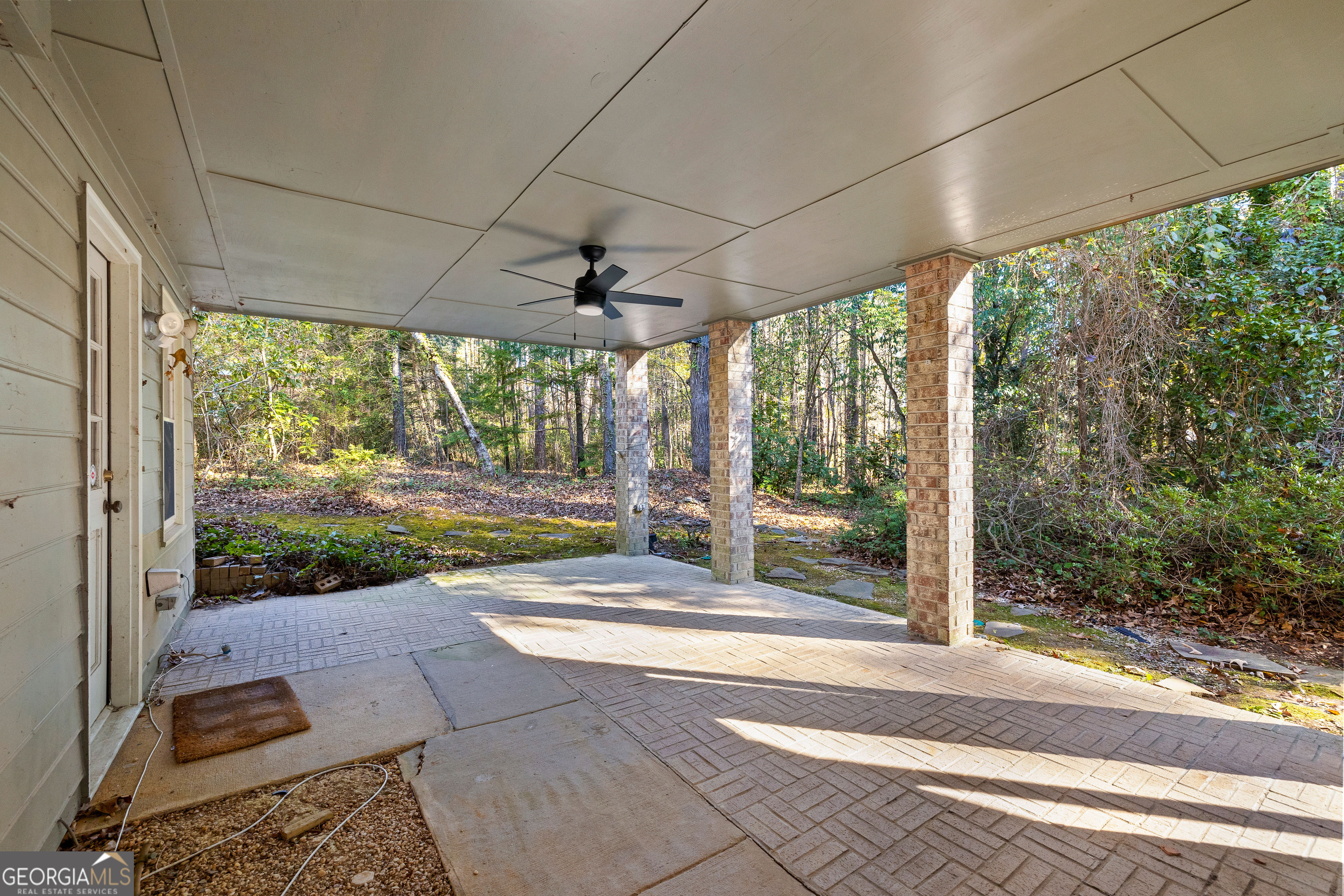 Peachtree City, Georgia 30269, United States, 4 Bedrooms Bedrooms, ,3 BathroomsBathrooms,Residential,Active,257634