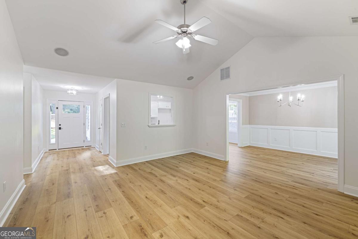 4595 Barnett Shoals RD