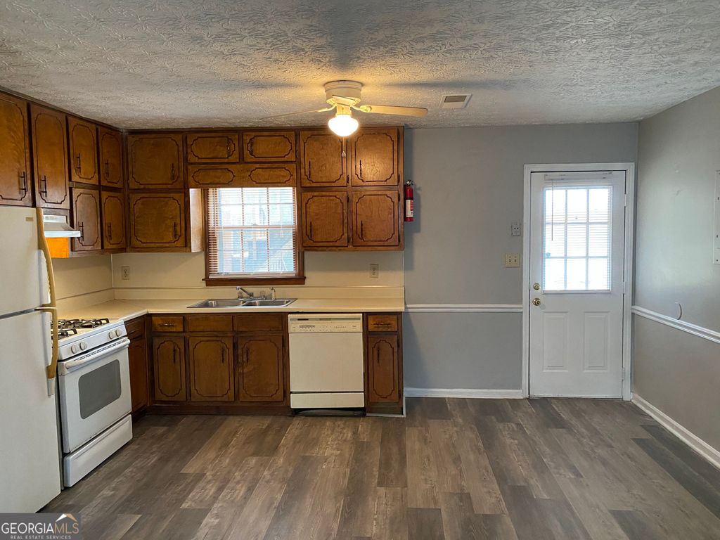 Photo of 116 Fairhaven Court #B, Stockbridge, GA 30281 (MLS # 10791481)